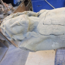 Restaurierung eines Flurkreuzes